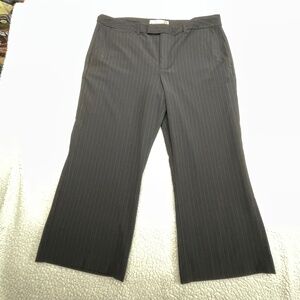 Old Navy Essential Stretch Black Women’s Pin Stripe Pants
